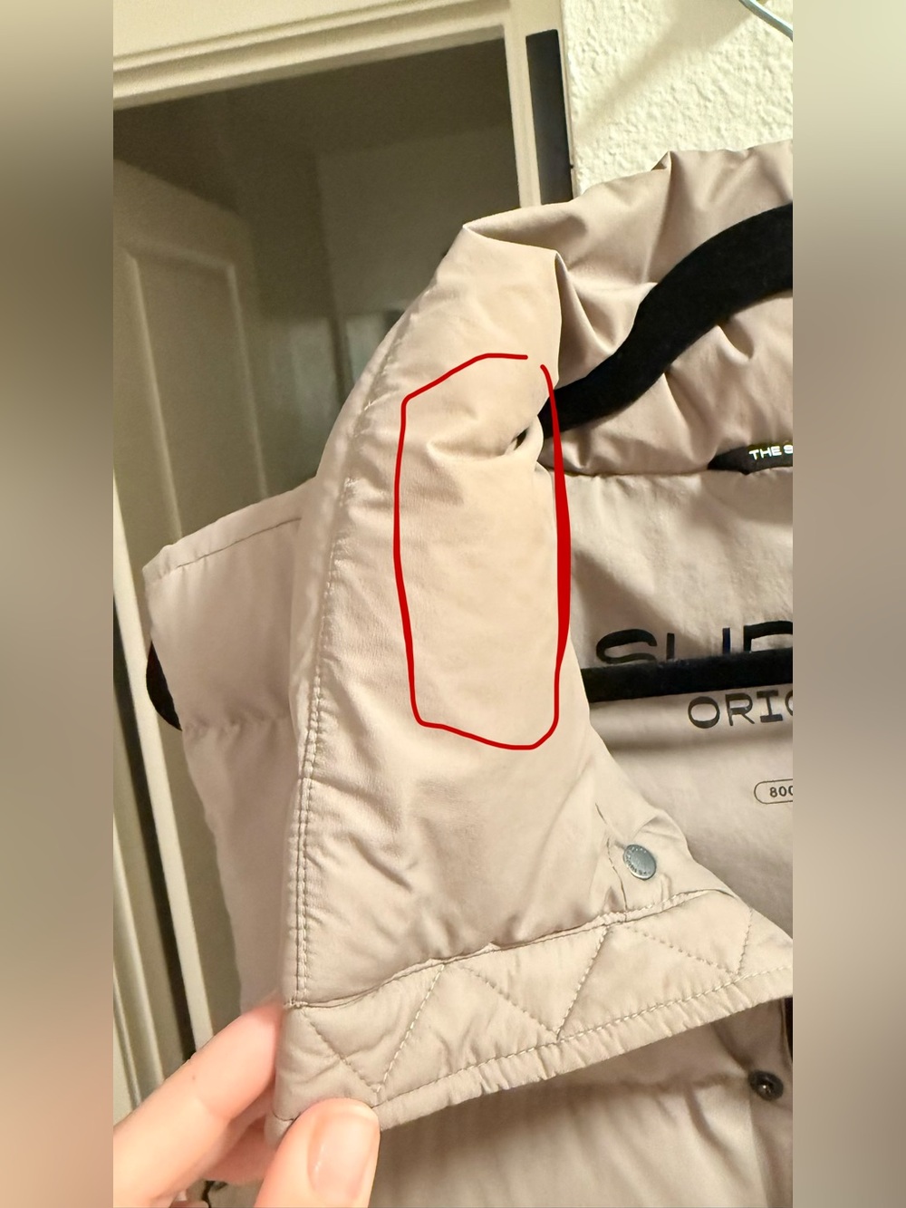 Aritzia Super Puff Vest - Picture 12 of 15